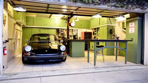 20 Best Lights For Garage Ceiling Ideas And Examples