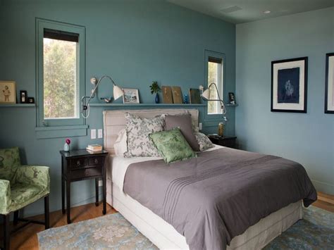 This gorgeous bedroom below is mixing warm and cool colors. cool bedroom colour schemes | Training4Green.com ...