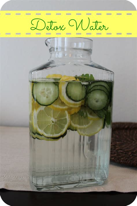 Great For Hydration And Detoxing The Body Detox Water With Lemon Mint