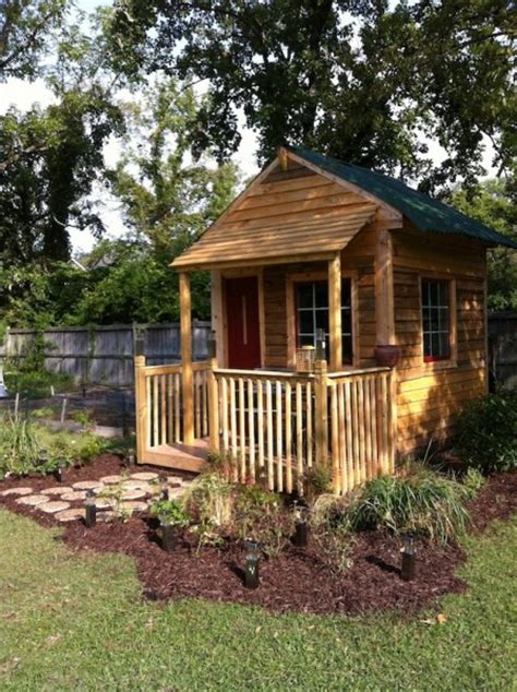 Backyard Tiny House With Covered Front Porch Tiny House Pins