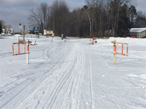 Snowmobile Trails Open In Northern Oconto County Wluk