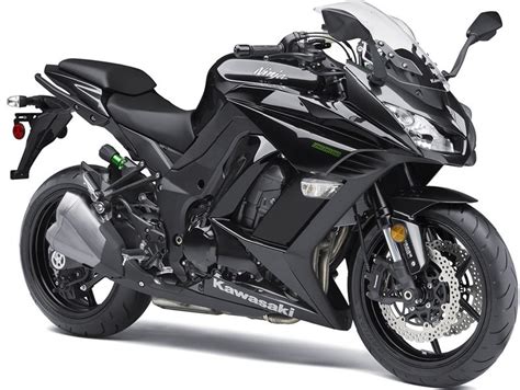The built quality of bike and smoothness of riding with precision engineering. 2017 Kawasaki Ninja 1000 | Top Speed