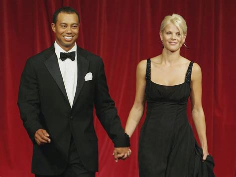 who is tiger woods ex wife all about elin nordegren webbed spread