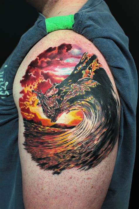 Pin By Lara Silver On Rabiscos De Sal Sunset Tattoos Waves Tattoo