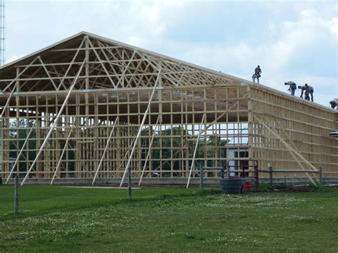 Barns with living quarters or barndominiums are built for quality and customization. New York State of Mind: AMISH AND OLD ORDER MENNONITE BARN ...