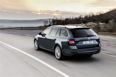 The New Škoda Superb Combi Spacious Giant With Top Of The Range