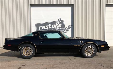 Another Insanely Gorgeous Muscle Car Pontiac Trans Am Se Tribute