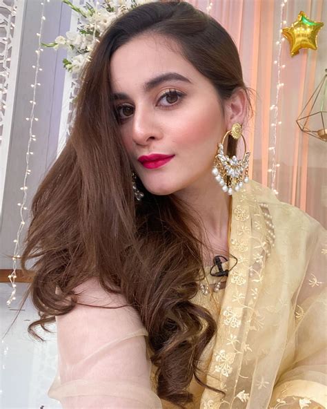 Beautiful Aiman Khan Latest Pictures Wearing Her Clothing Brand Aiman ...