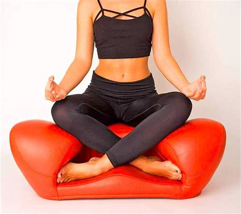 This Meditation Chair Lets You Comfortably Sit Cross Legged