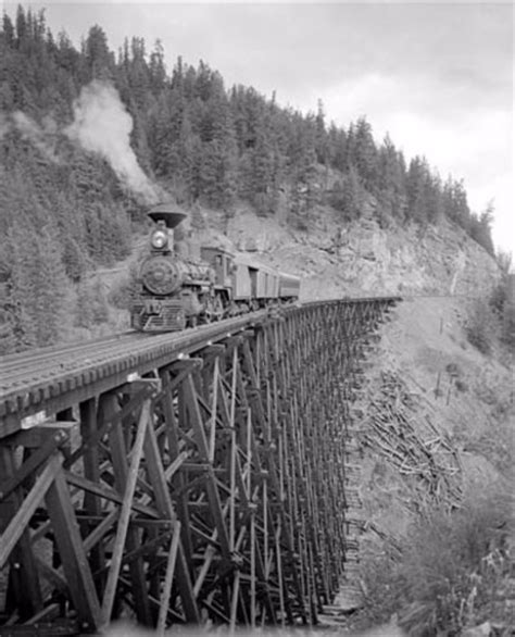 Timber Trestles Incredible Vintage Photos Of Timber Railroad Bridges