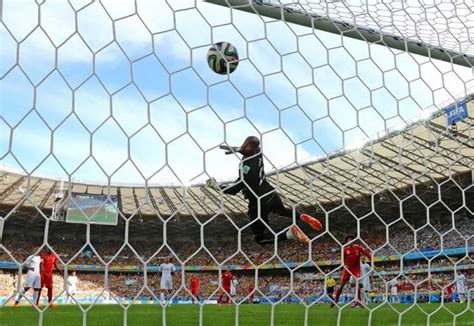 Best Goals Of The World Cup 2014 22 Pics