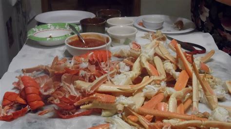 Can You Cook Lobster Tails And Crab Legs Together