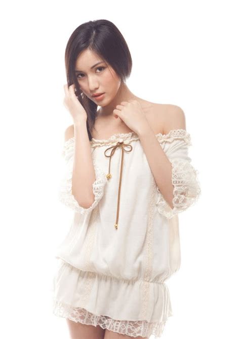 With both of her parents' family names yang, she was named mi which means the mathematical term 'power' in chinese. Kathy Yang Qian Qian - Chinese Sirens