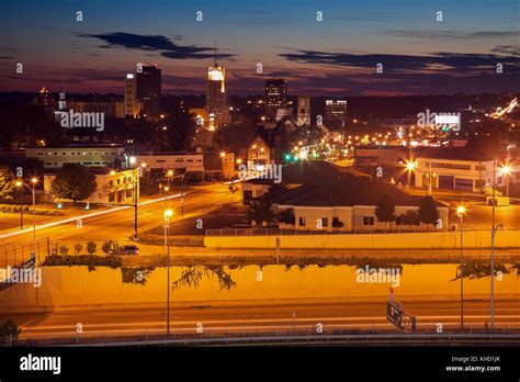 Sunset In Downtown Akron Akron Ohio Usa Stock Photo Alamy