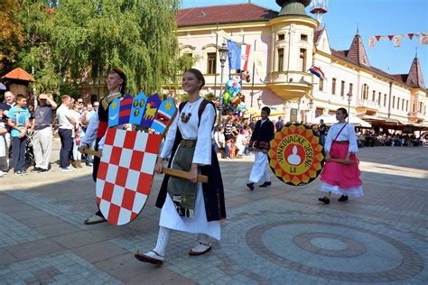 53rd Vinkovačke Jeseni Celebrating Slavonian Culture Traditions