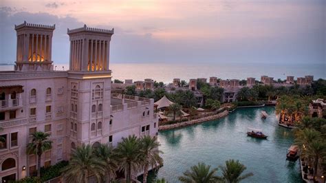 Luxury Life Design The Al Qasr Hotel At Dubais Madinat Jumeirah Resort