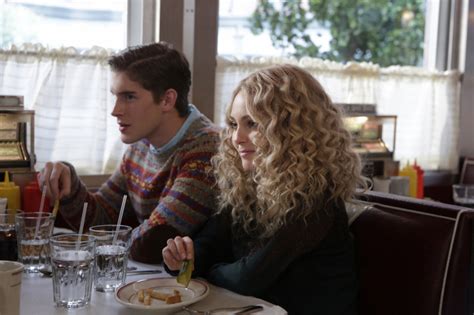 The Carrie Diaries 2013
