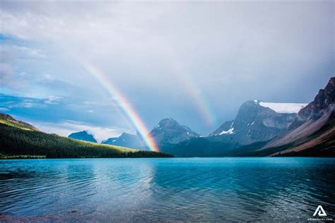 Rainbow Lake Landscape In Canada In 2020 Rainbow Lake Rainbow