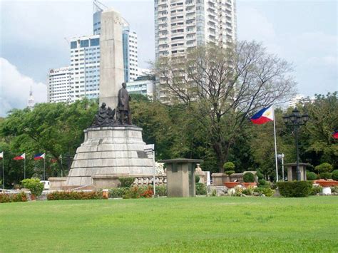 Rizal Park Manila Philippines Top Destinations Tourist Rizal Park