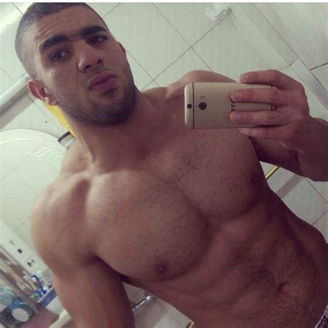 Beaux mecs arabes très musclés Arabe Gay com