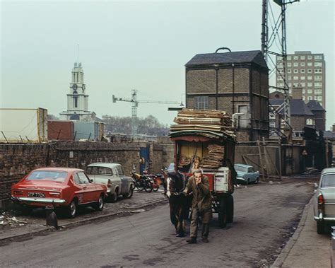 Spectacular Photos Of Londons Lost East End In Kodachrome Flashbak