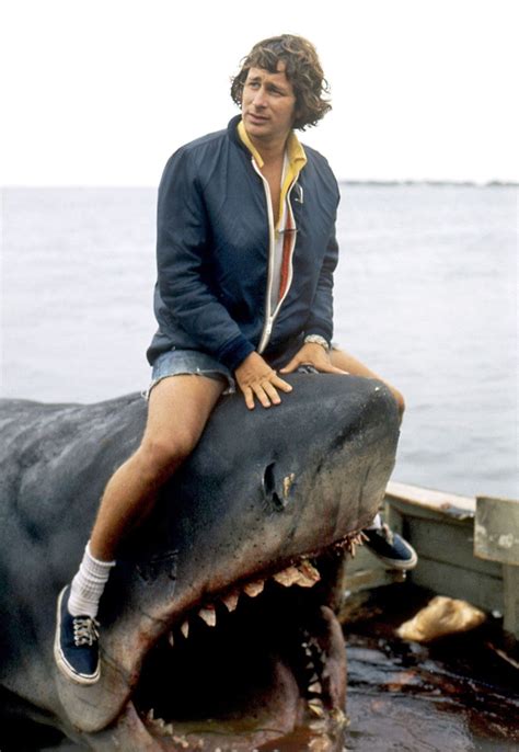 Amazing Behind The Scenes Photos From The Making Of The Film Jaws