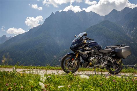 Annunci con fotografia di moto usate bmw r 1250 r di concessionari e privati. 2021 BMW R 1250 RS Specs, Features, Photos | wBW