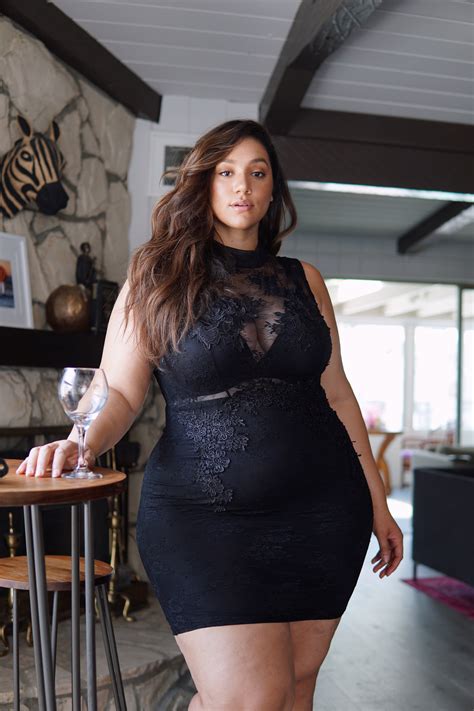 The Curvy Queen: Lauren Lush's BBW Reign!