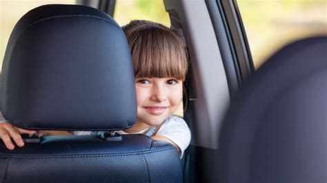Ein kind muss mindestens 150 zentimeter groß, um vorne im auto sitzen zu dürfen. Kinder - aktuelle Themen, Nachrichten & Bilder ...