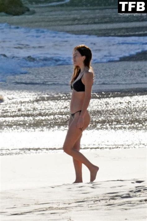 Leonardo Dicaprio And Camila Morrone Enjoy The Beach In St Barts 26
