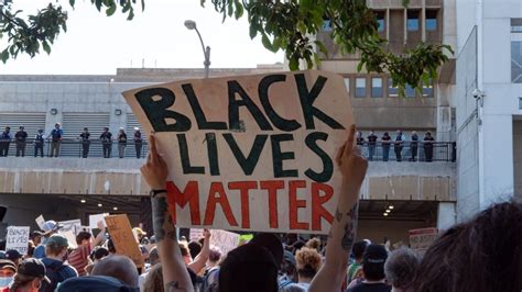 Americanos Querem Que Black Lives Matter Seja Investigado Por Violência