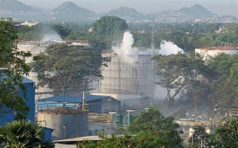 Visakhapatnam Gas Leak Ngt Directs Lg Polymers India To Deposit ₹50 Crore The Hindu