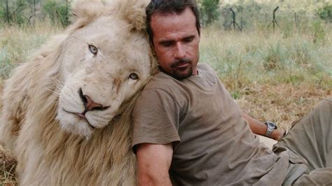Meet Kevin Richardson The Lion Whisperer Kevin Richardson African