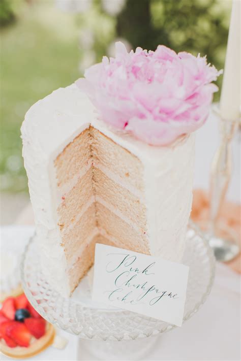 Pink champagne wedding cake | Champagne wedding cakes, Pink champagne cake, Pink champagne wedding