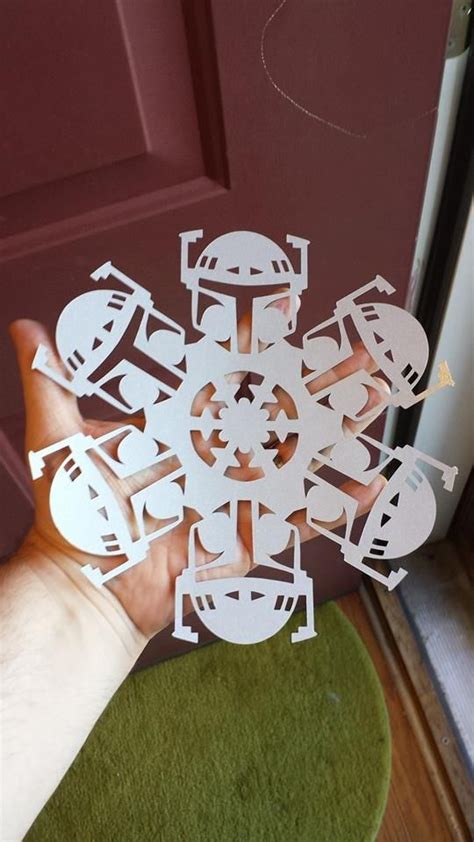 How To Make Diy Star Wars Snowflakes Free Templates Star Wars