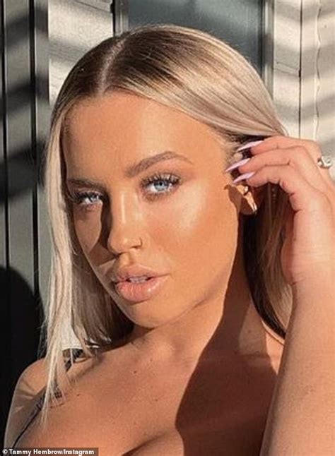 Tammy Hembrow Candid Photos Reveal What The Model Really Looks Like Hot Sex Picture