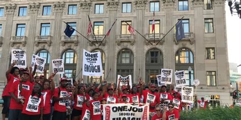 Westin Book Cadillac Detroit Workers Vote For Strike Crains Detroit
