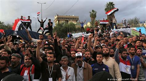 Iraq′s Prime Minister Presents New Cabinet Amid Protests News Dw