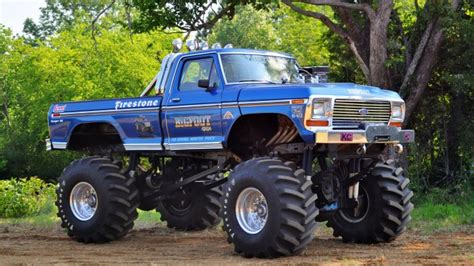 classic monster truck bigfoot coming  horseheads
