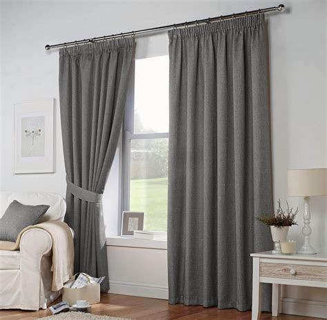 Check spelling or type a new query. 20+ Hottest Curtain Design Ideas for 2020 | Pouted.com