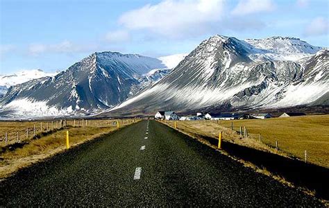 Las Diez Carreteras Más Bellas Del Mundo Autorutas