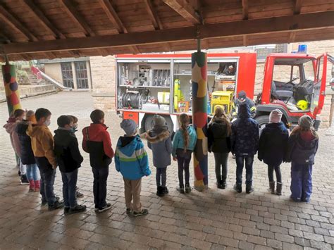 Besuch Der Feuerwehr Grundschule Klingenm Nster Verbandsgemeinde Bad Bergzabern
