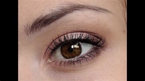 The Best Makeup Tips For Brown Eyes 2015 The Secrets Of Makeup Artists