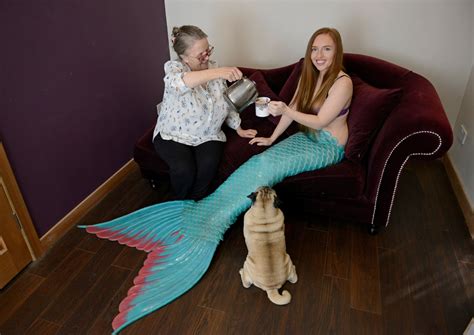 Woman Who Idolised Disneys Ariel Now Makes Her Living As