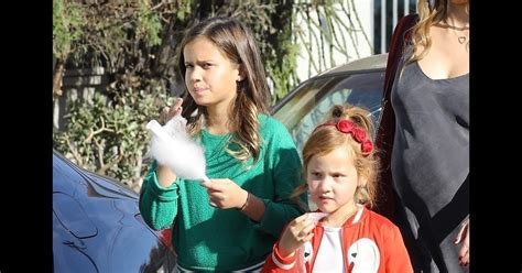 Jessica Alba Enceinte Et Ses Filles Honor Et Haven Au Lyft Community