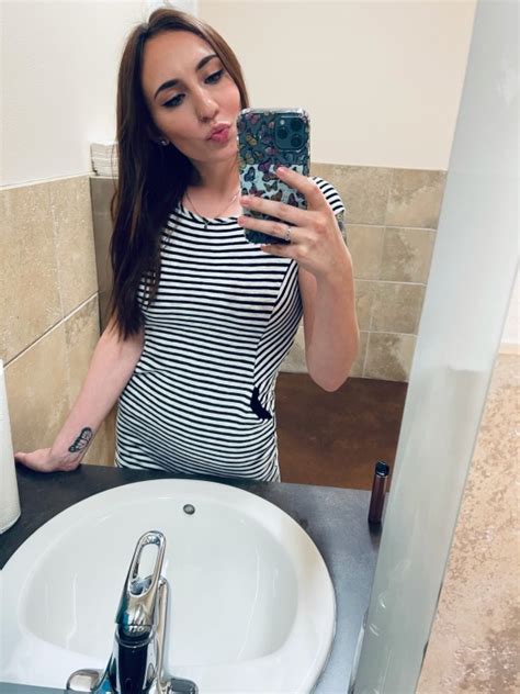 Bathroom Selfies On Tumblr
