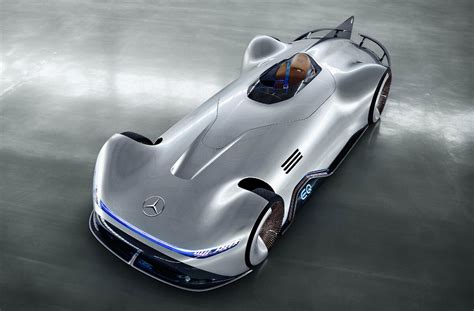 Mercedes Benz Tiene El Auto Del Futuro Y Se Llama Eq Silver Arrow