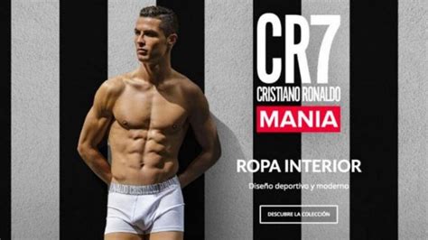 Cristiano Ronaldo elige calzoncillos para la próxima temporada