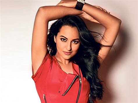 Its Been Such A Great Journey Says Sonakshi Sinha Bollywood Hindustan Times