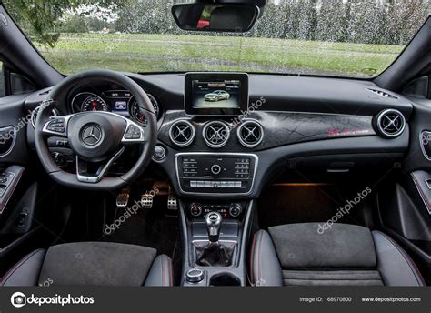 Interior De Carro De Luxo De Mercedes Benz — Fotografia De Stock